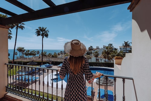 Ramada Hotel & Suites by Wyndham Costa del Sol