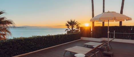 Laptopgeeigneter Arbeitsplatz, Bügeleisen/Bügelbrett, kostenloses WLAN