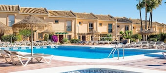 Ramada Hotel & Suites by Wyndham Costa del Sol