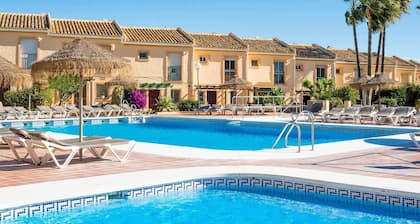 Ramada Hotel & Suites by Wyndham Costa del Sol