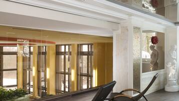 Sauna, tratamientos corporales, aromaterapia y envolturas corporales