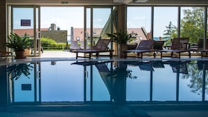 Indoor pool - Echo Residence All Suite Hotel (Tihany)
