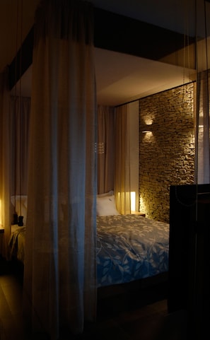 1 habitación, ropa de cama de alta calidad y minibar