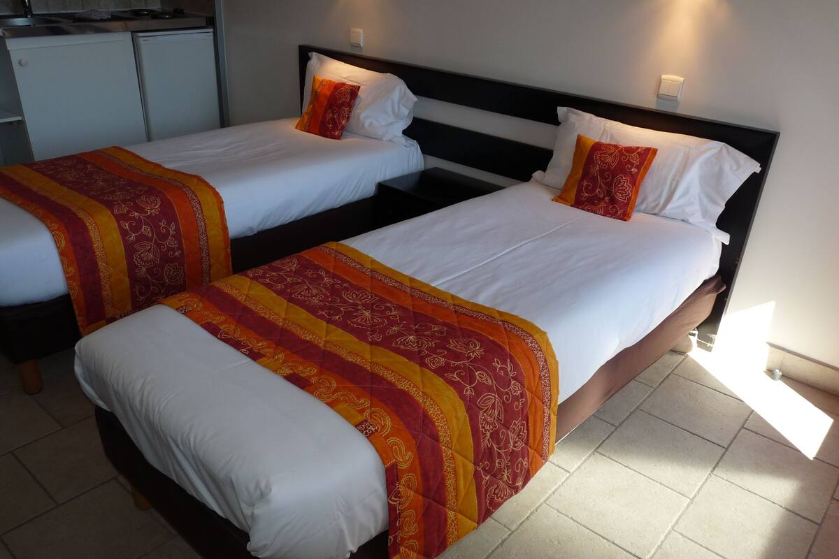 Habitación con 1 cama doble o 2 individuales