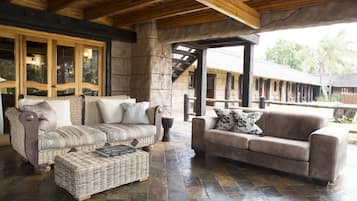 Standard Room, 1 Bedroom | Ruang tamu