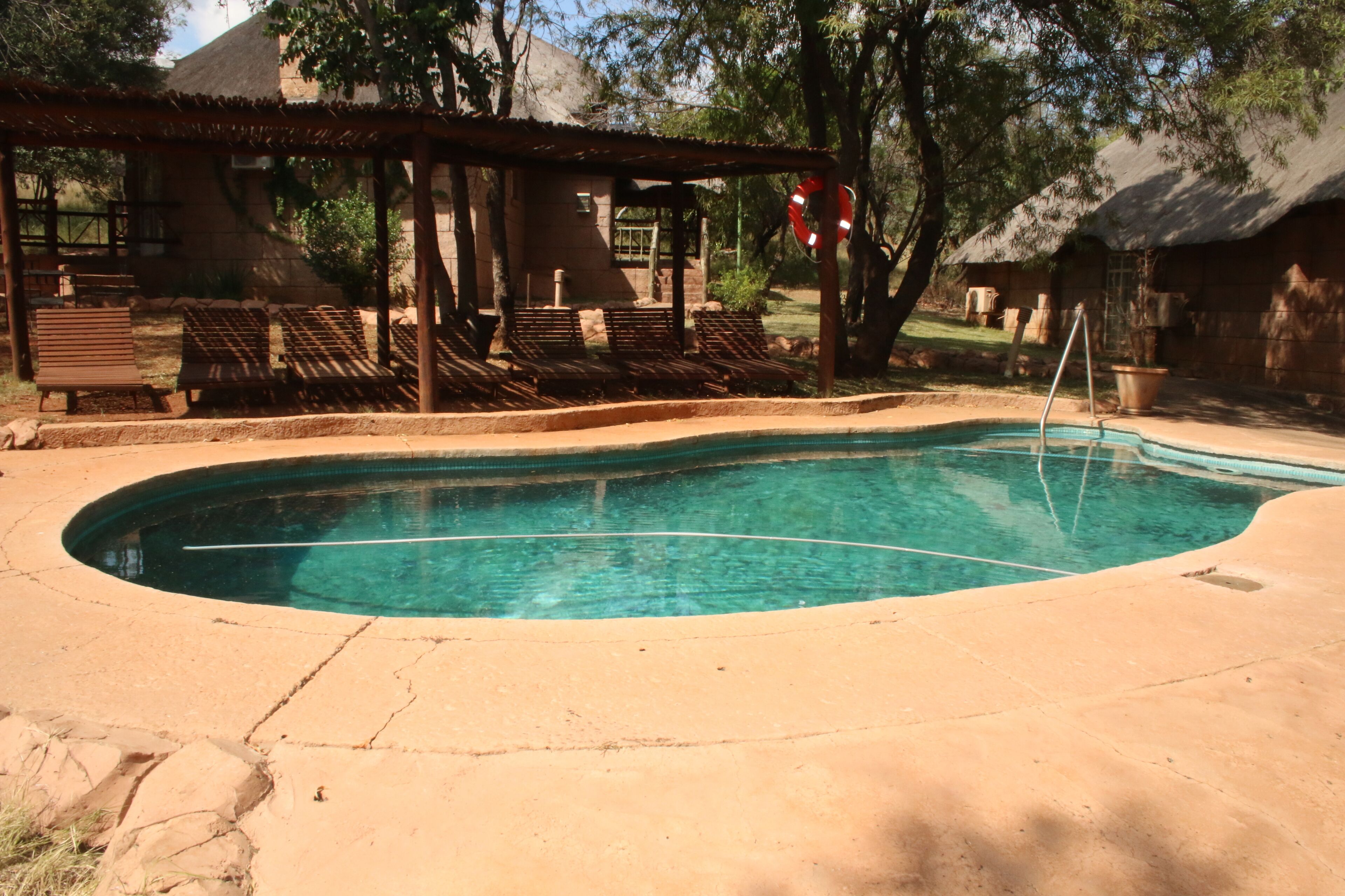 Bush Lodge - Standard Double Room | In-room safe, individually decorated, individually furnished, bed sheets