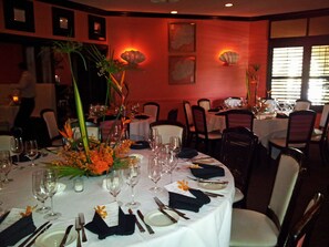 Dinner served, American cuisine, pool views  - The Caribbean Court Boutique Hotel (Vero Beach)