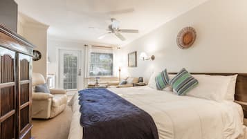 Deluxe Room, Garden View | Egyptian cotton sheets, premium bedding, pillow-top beds, in-room safe