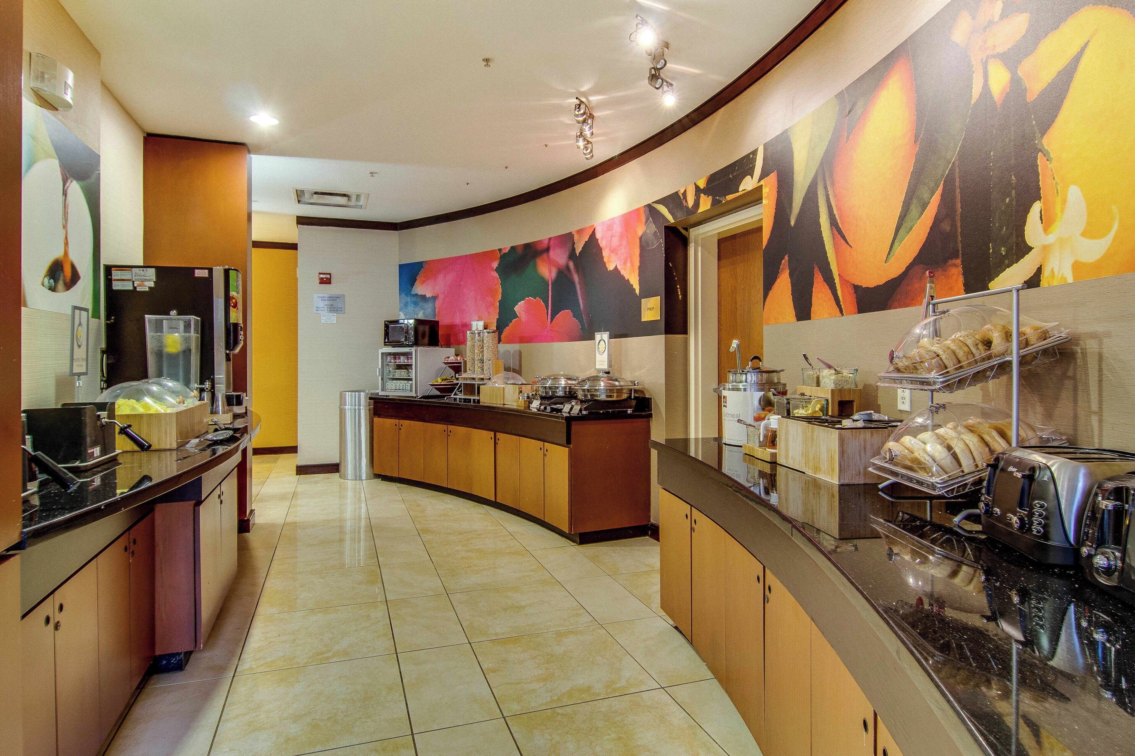 free continental breakfast