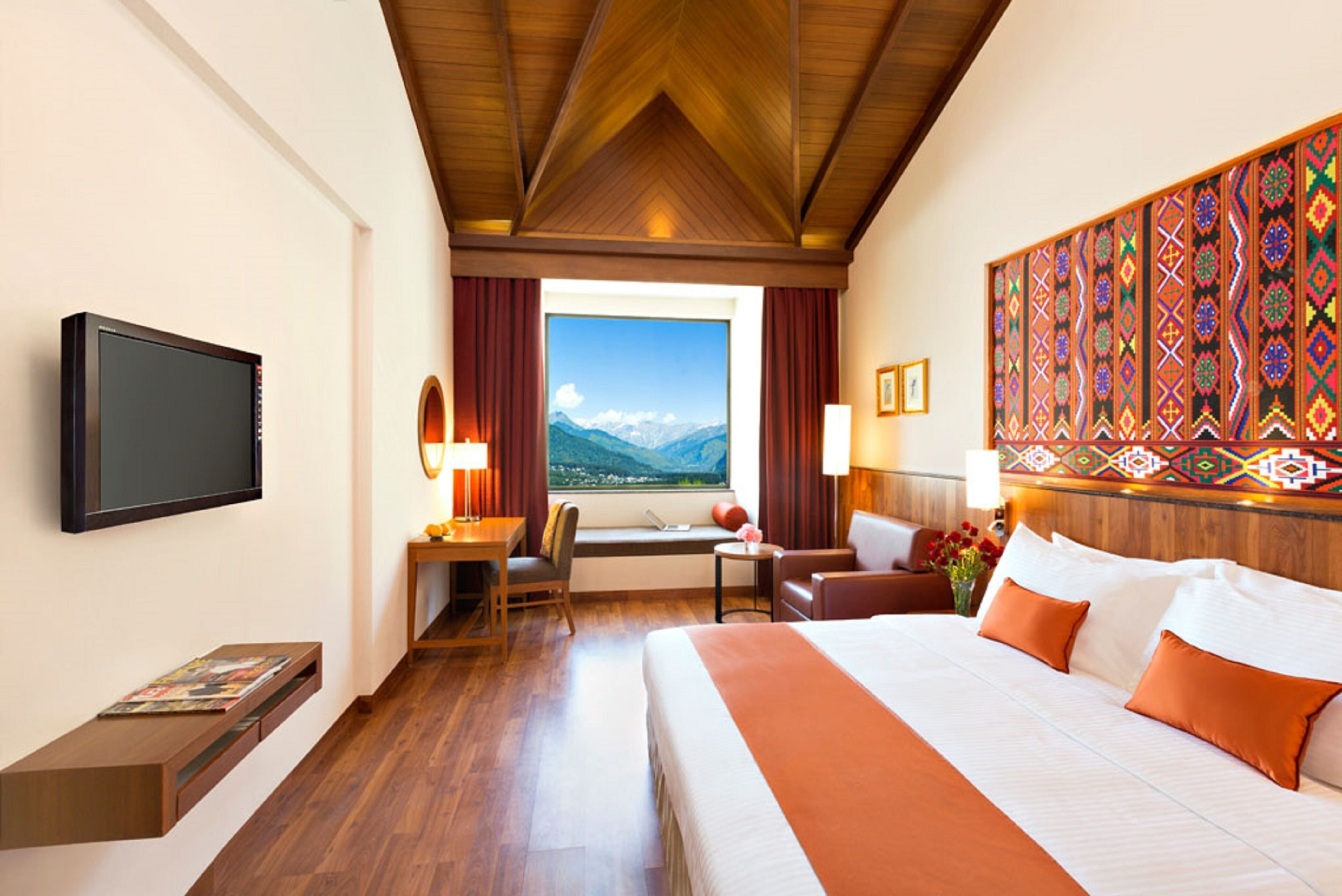 Mountain View Classic Room | Mountain view