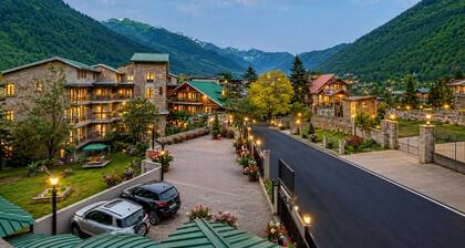 Sterling Manali