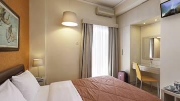 In-room safe, desk, blackout drapes, soundproofing