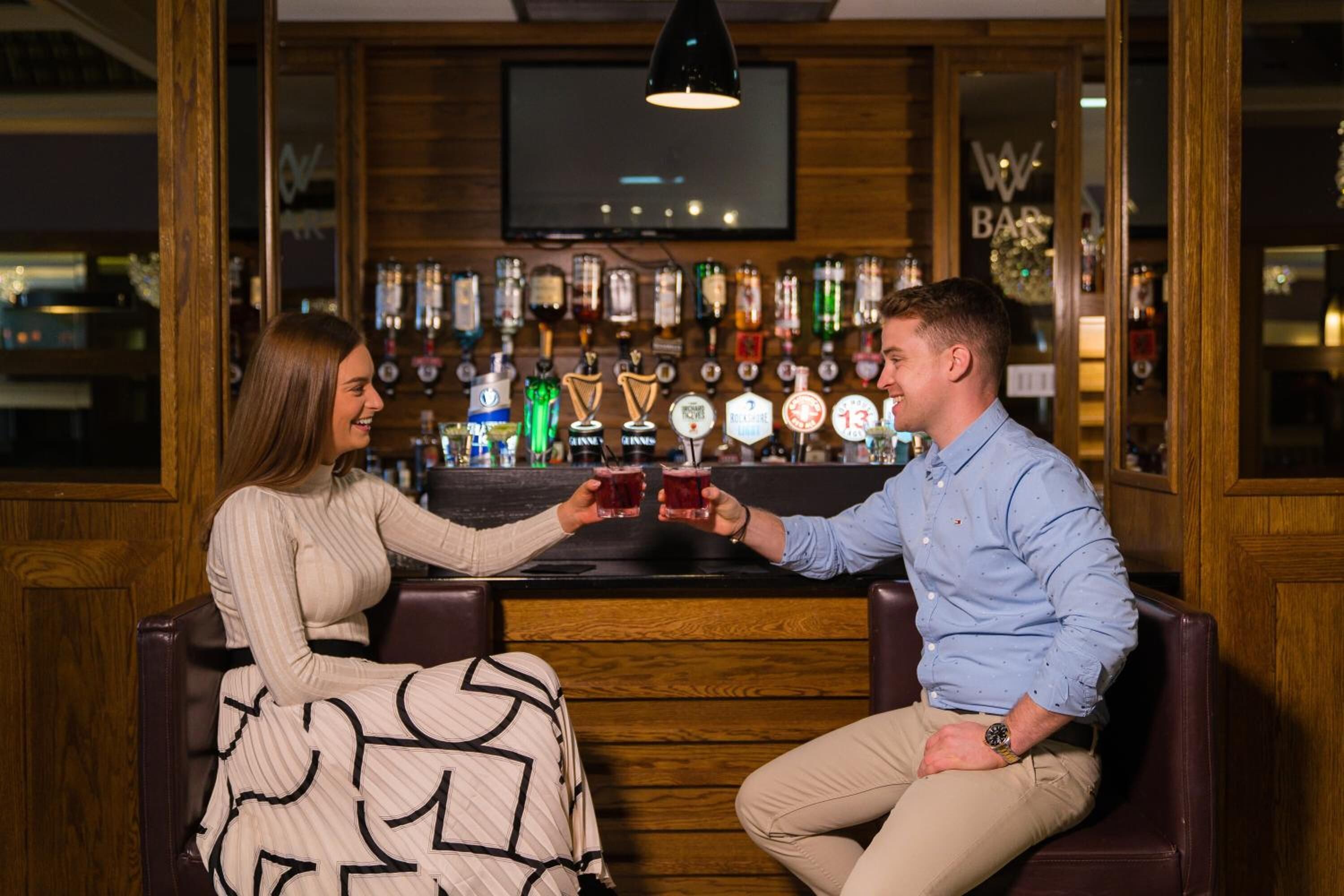 serves lunch and dinner