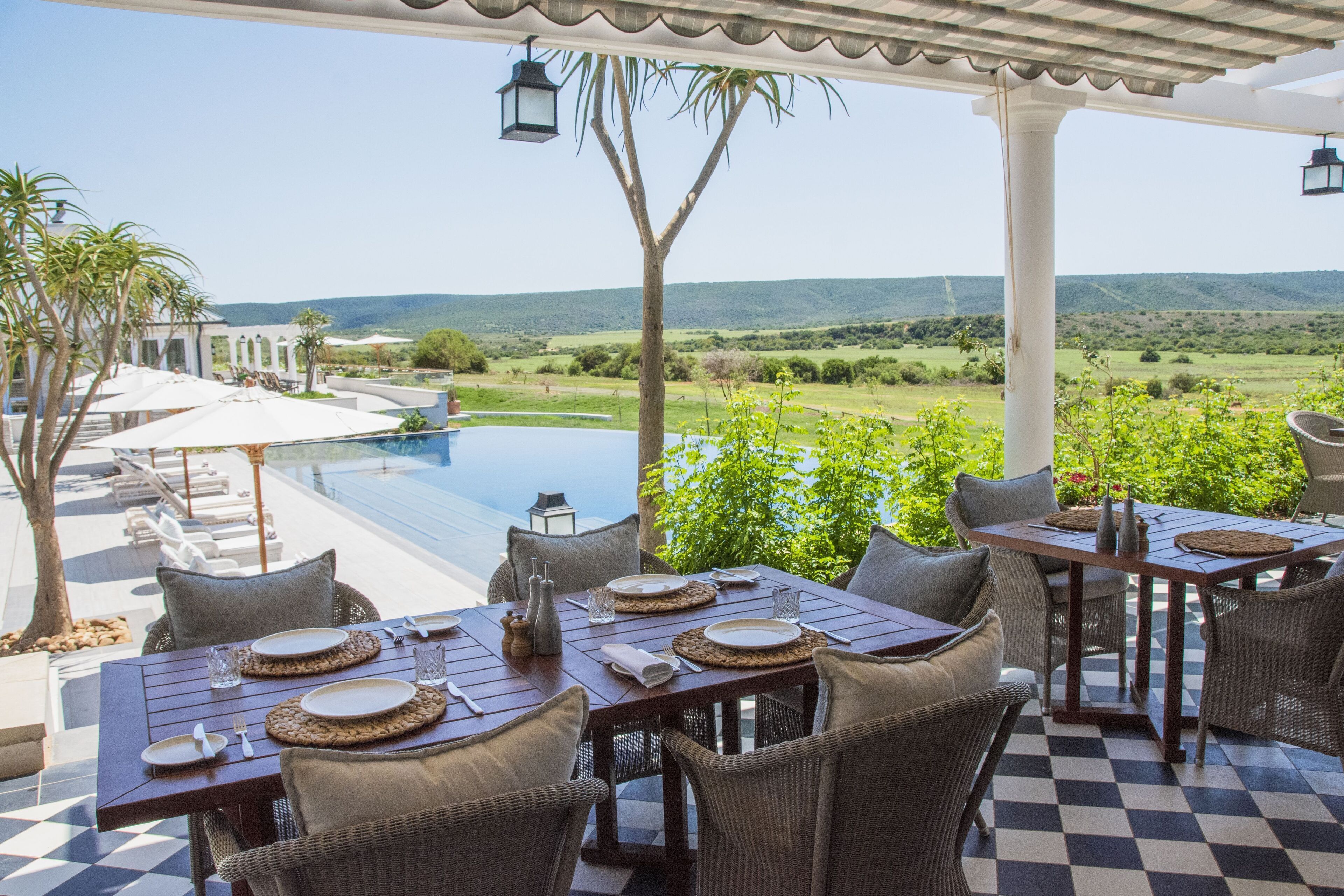 Se sirven desayunos, comidas, cenas y cocina fusión 