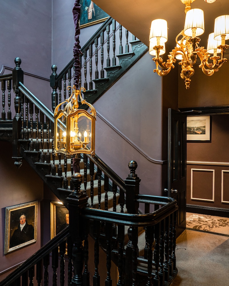 11 Cadogan Gardens by null