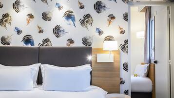 Rom – standard, flere senger | Sengetøy av topp kvalitet, minibar, safe på rommet og strykejern/-brett