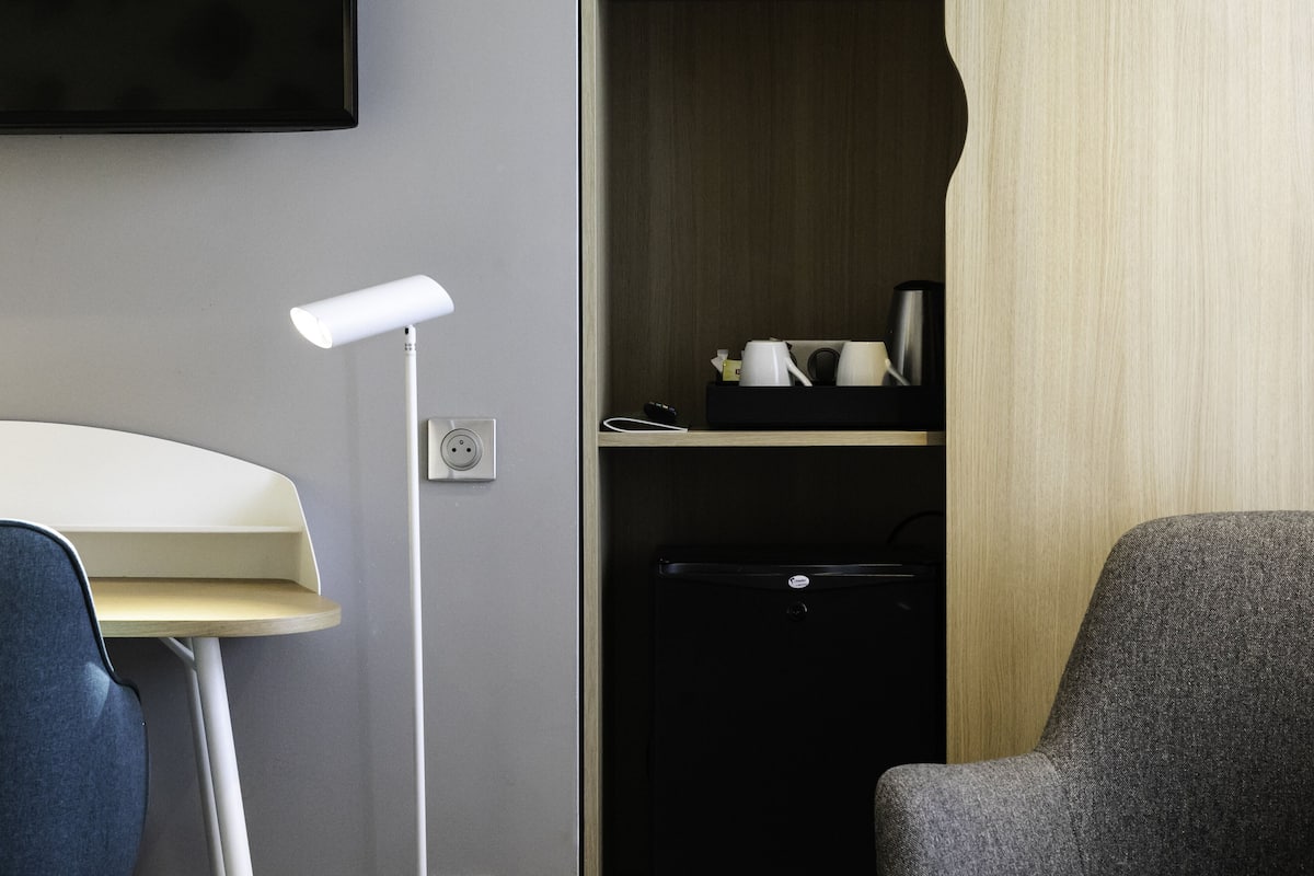 Standard Room | 1 bedroom, premium bedding, minibar, in-room safe