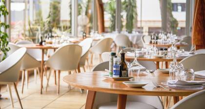 Holiday Inn Perpignan by IHG