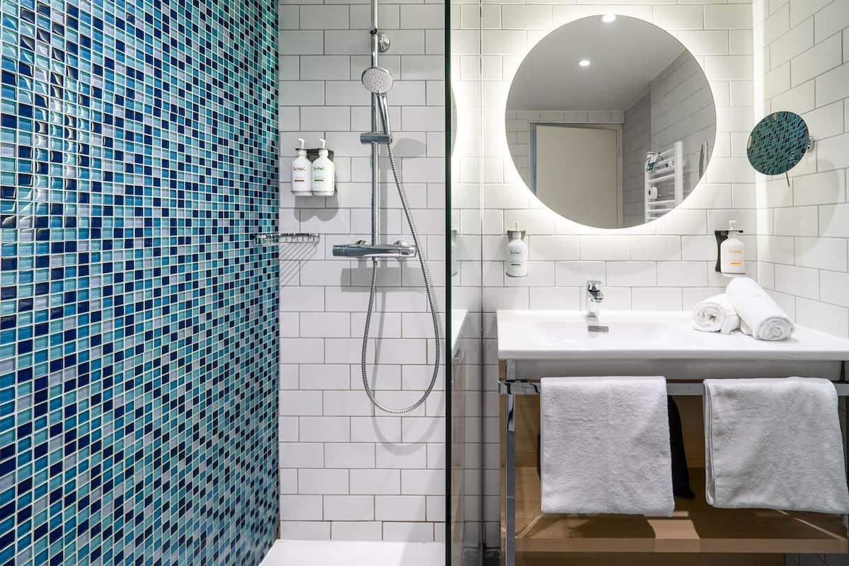 free toiletries, hair dryer, towels
