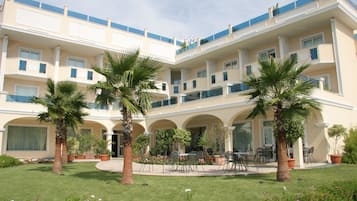 Facciata della struttura