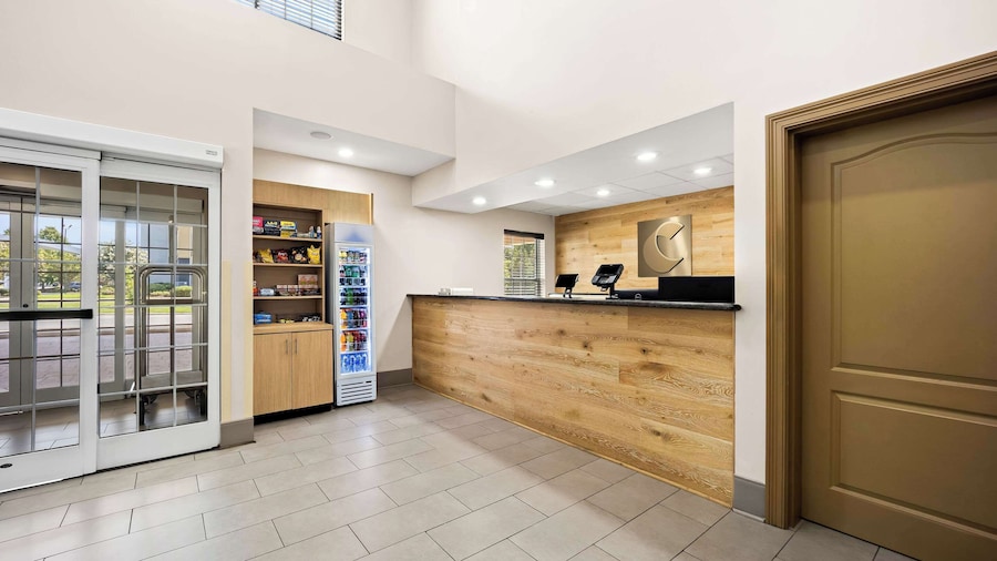 Comfort Inn & Suites High Point - Archdale