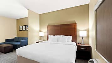 Suite, 1 King Bed, Accessible, Non Smoking | Desk, blackout curtains, iron/ironing board, free cots/infant beds