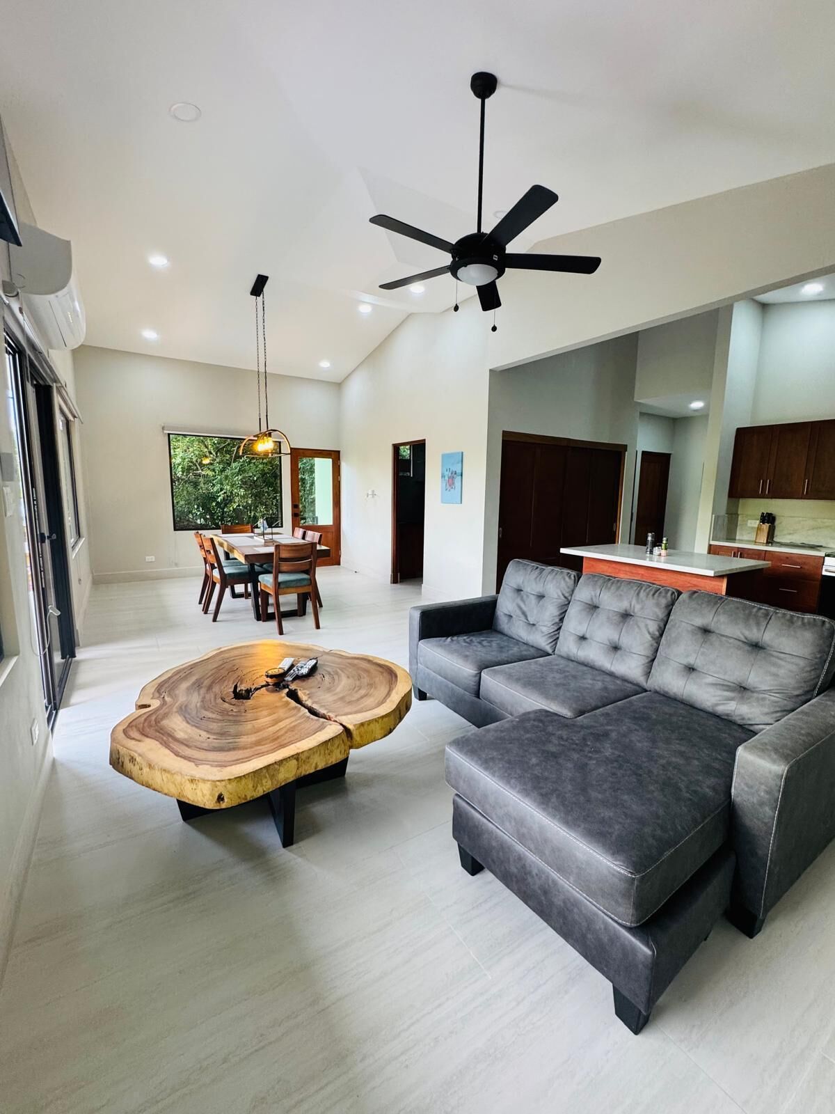 Premium Villa, 2 Bedrooms, Tower | Living area