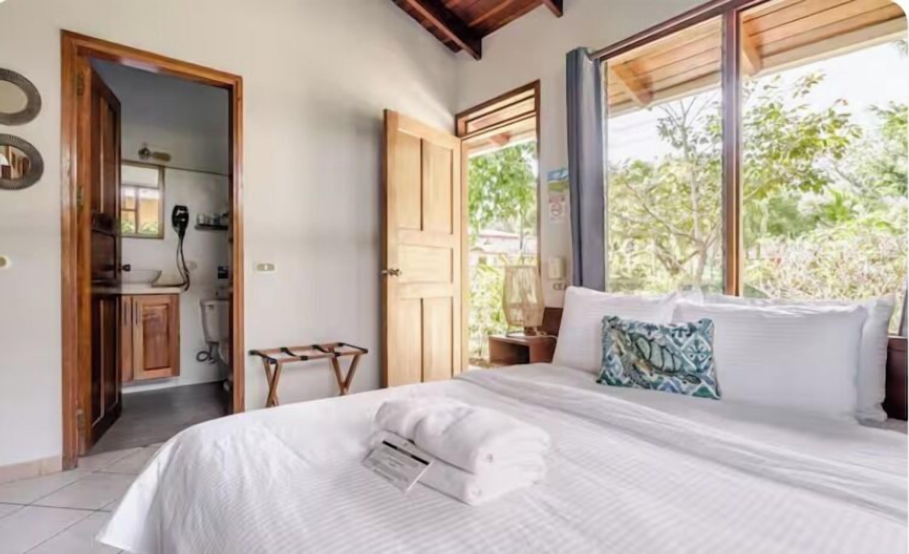 Roupas de cama premium, edredons de pluma, individualmente decorados