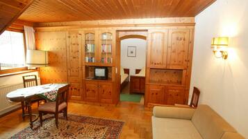 Suite Junior, 1 grand lit et 1 canapé-lit | Salle de séjour