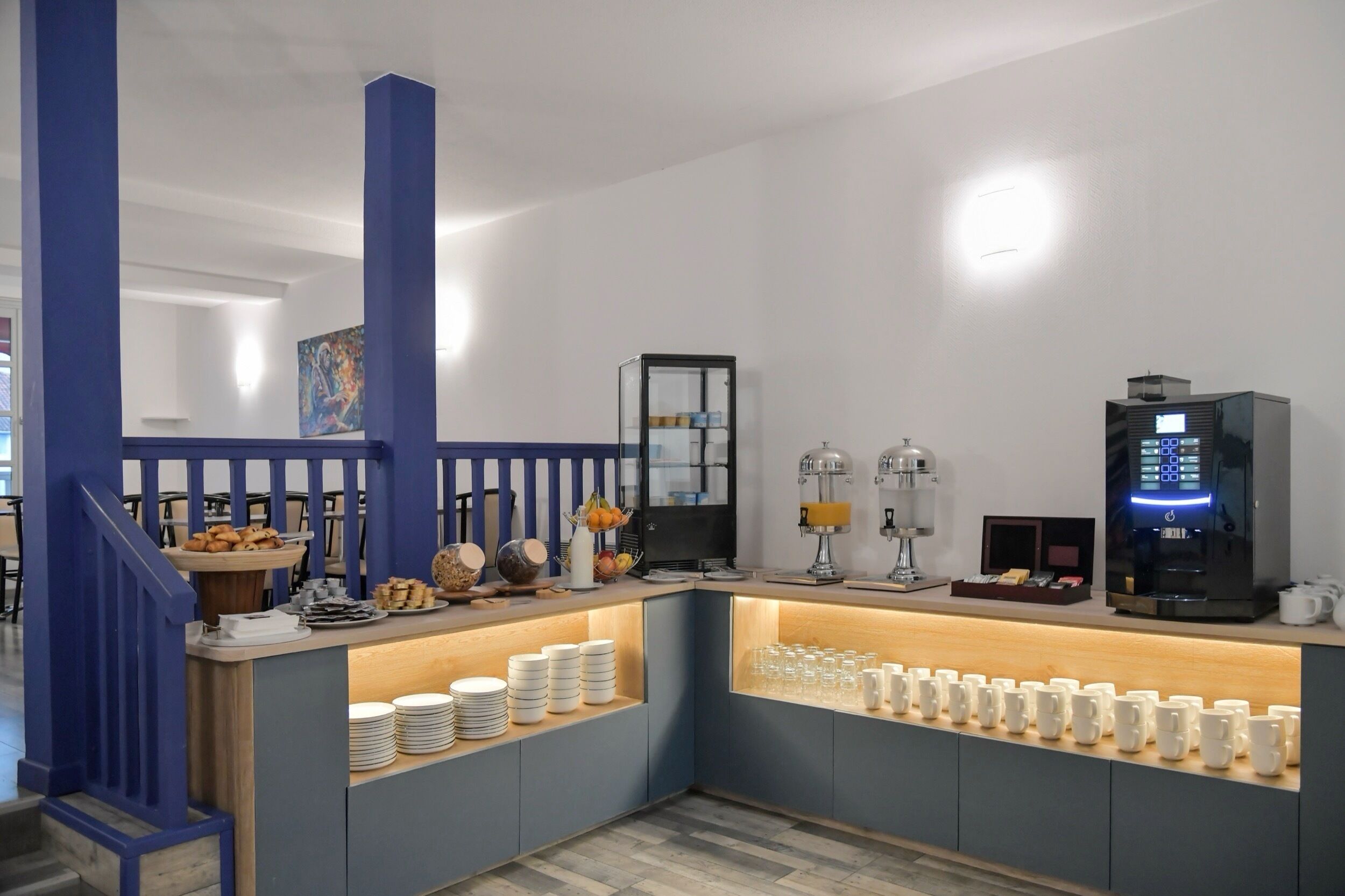 Tägliches Frühstücksbuffet gegen Gebühr