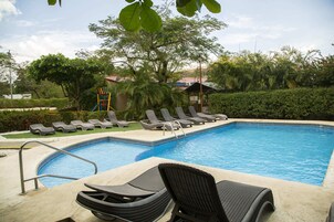 Superior Villa | Down comforters, memory foam beds, in-room safe, iron/ironing board