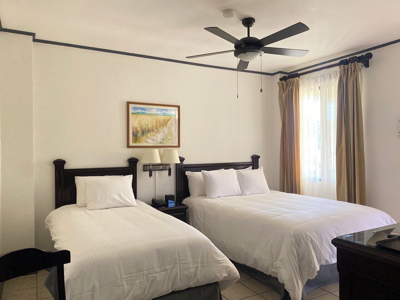 三人房 | 羽绒被、记忆海绵床垫、客房内保险箱、熨斗/熨衣板