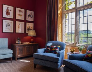 Lounge - Wildhive Callow Hall (Ashbourne)