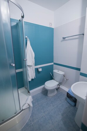 Free toiletries, hair dryer, bathrobes, slippers