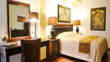 Egyptian cotton sheets, premium bedding, down comforters, pillowtop beds