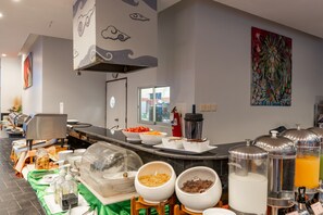 Kontinental frokost hver dag (mot et tillegg)
