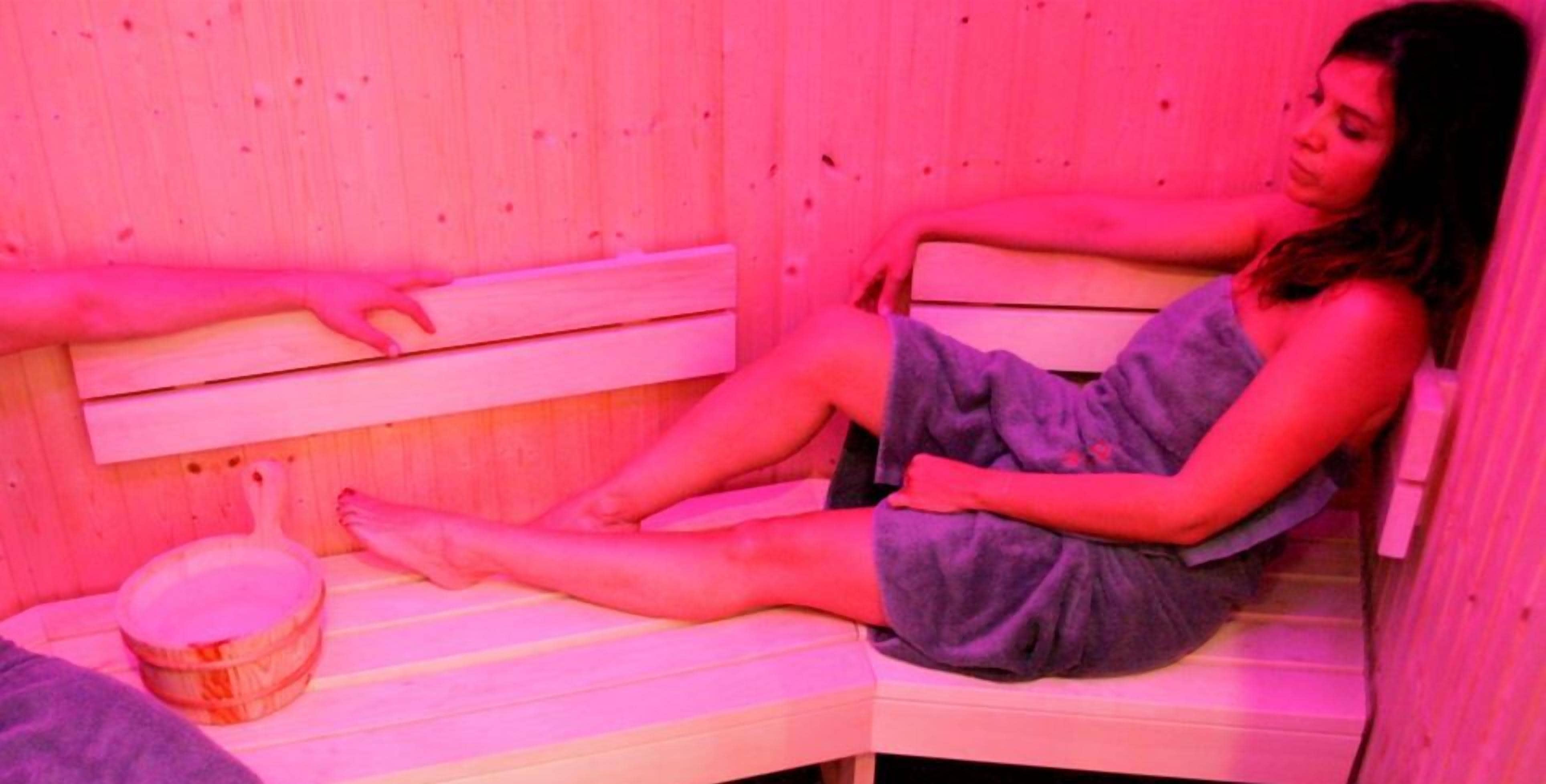 Bureau, rideaux occultants, chambres insonorisées