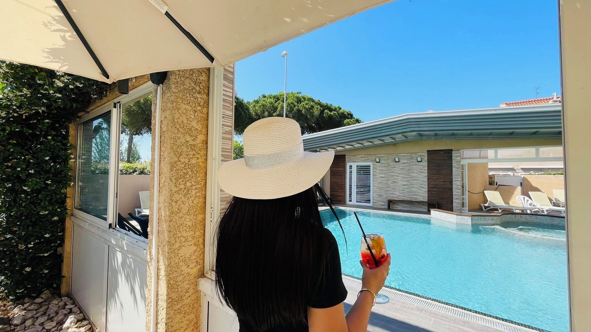 Indoor pool, outdoor pool, open 10:00 AM to 8:00 PM, sun loungers