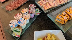 A buffet spread with various food items including fruits, pastries, cheeses, and meats. - Hotel & Spa GIL DE FRANCE Cap D'Agde (Agde)