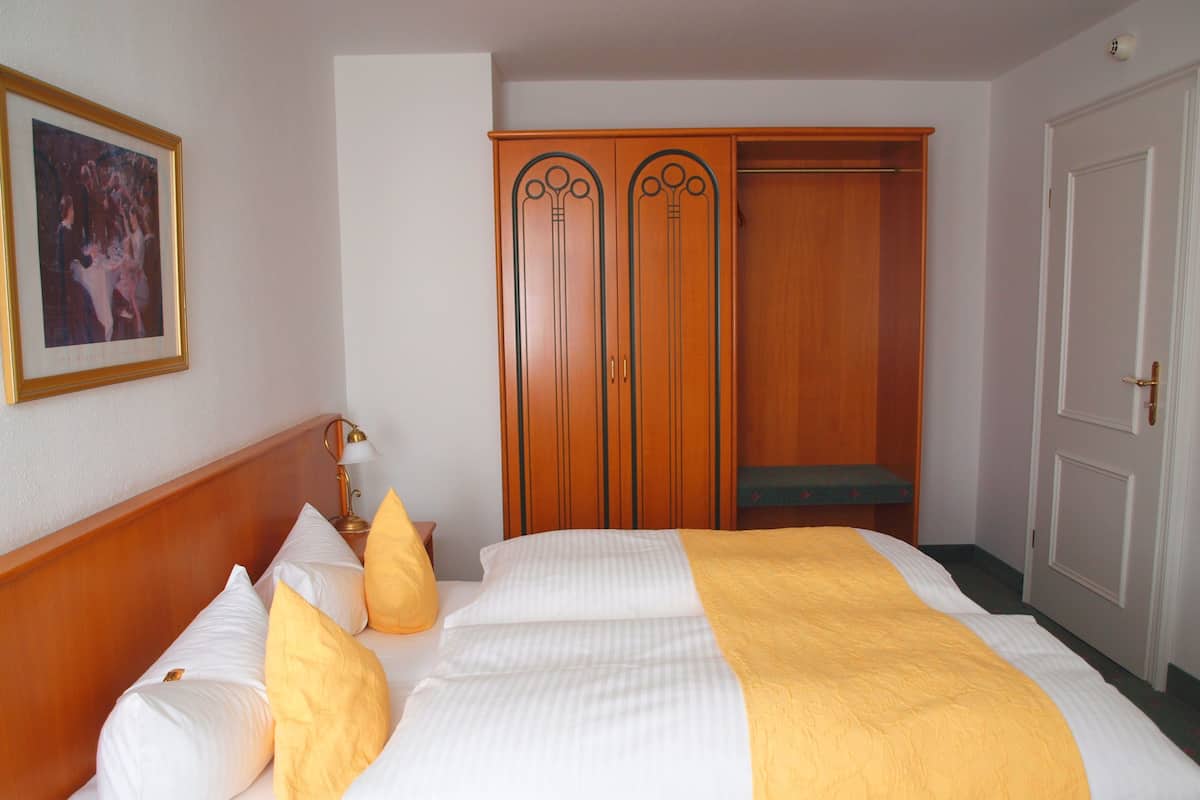 In-room safe, desk, soundproofing, free cots/infant beds