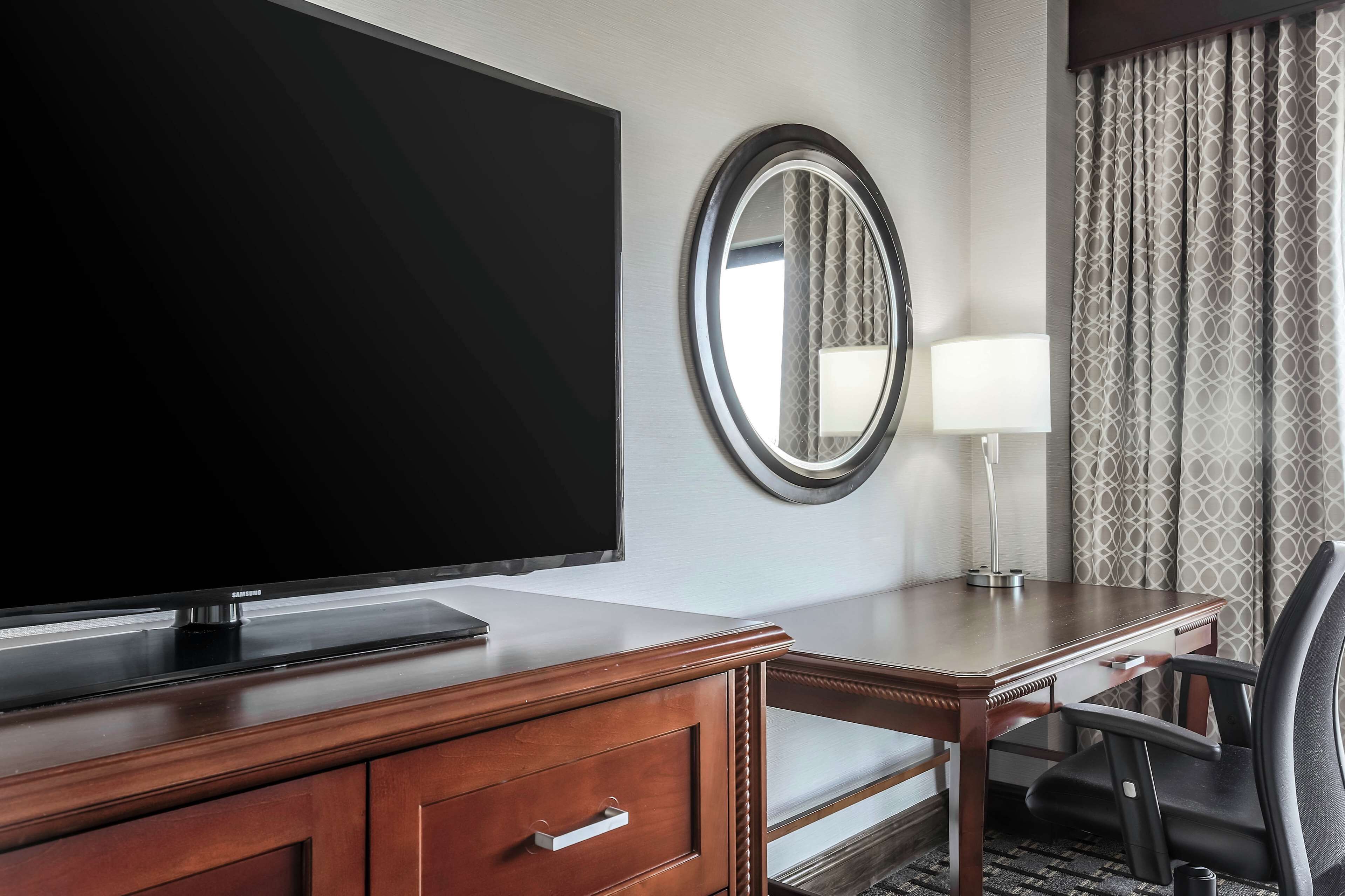 premium bedding, down duvets, pillow-top beds, in-room safe