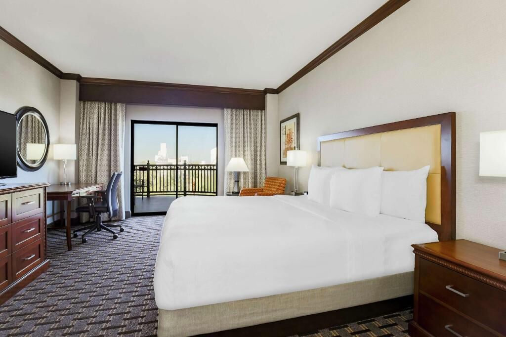 Premium bedding, down comforters, pillowtop beds, in-room safe