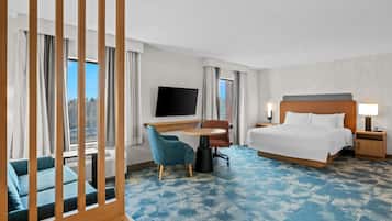 Studio, One King Bed, Non-Smoking