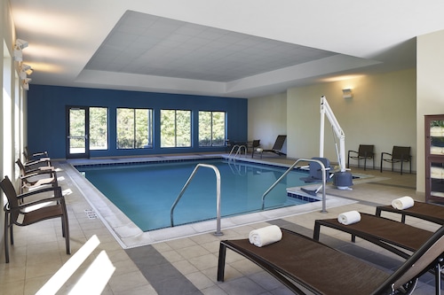 Hyatt Select Richmond Airport