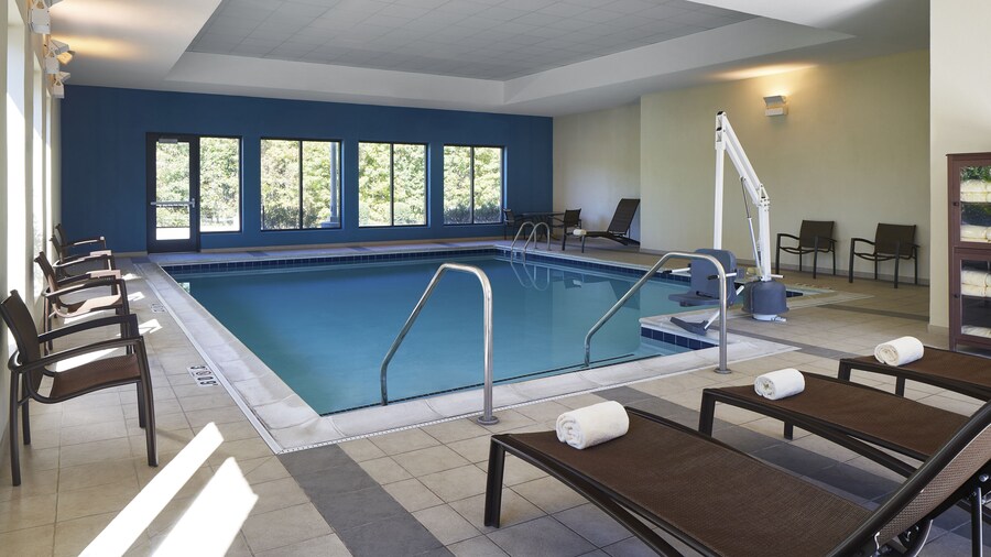 Hyatt Select Richmond Airport