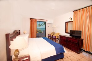 Standard Twin Room, Sea View | In-room safe, iron/ironing board, free WiFi, bed sheets - Grand Decameron Los Cabos, A Trademark All Inclusive Resort (San José del Cabo)