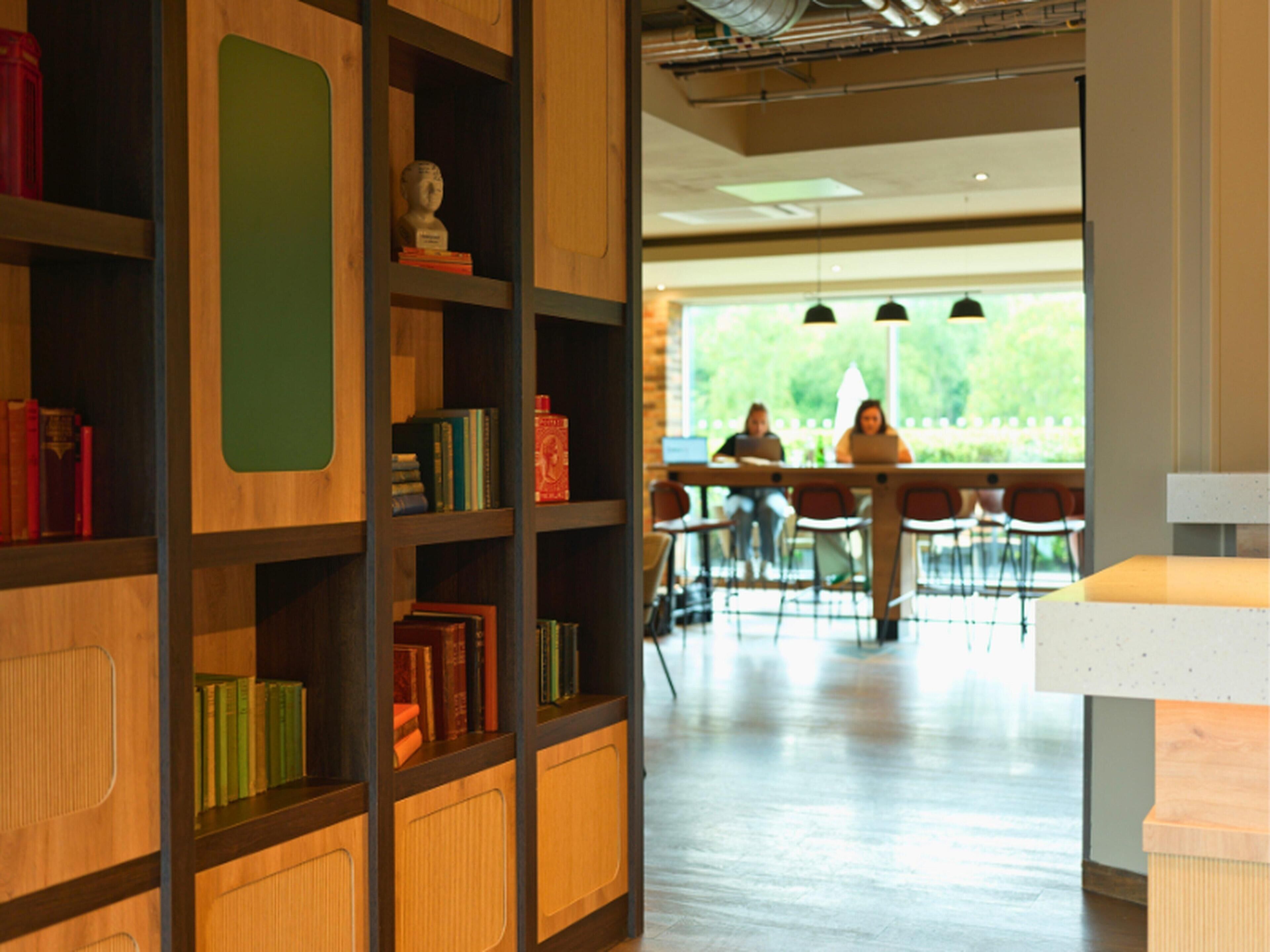 Photo - B&B HOTEL Warrington