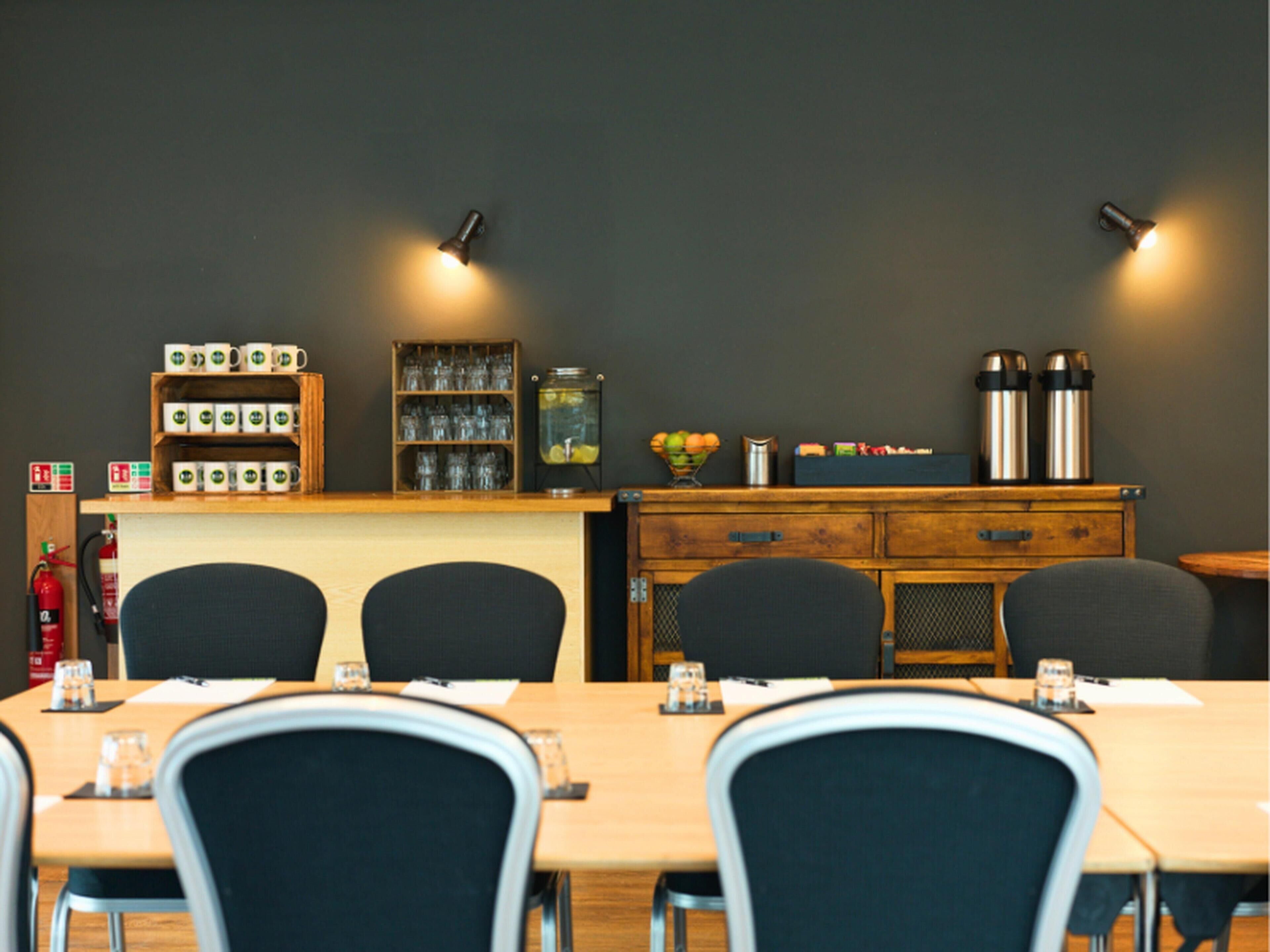 Photo - B&B HOTEL Warrington