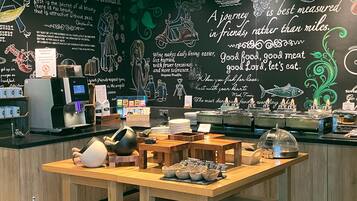 Daily buffet breakfast (GBP 10 per person)