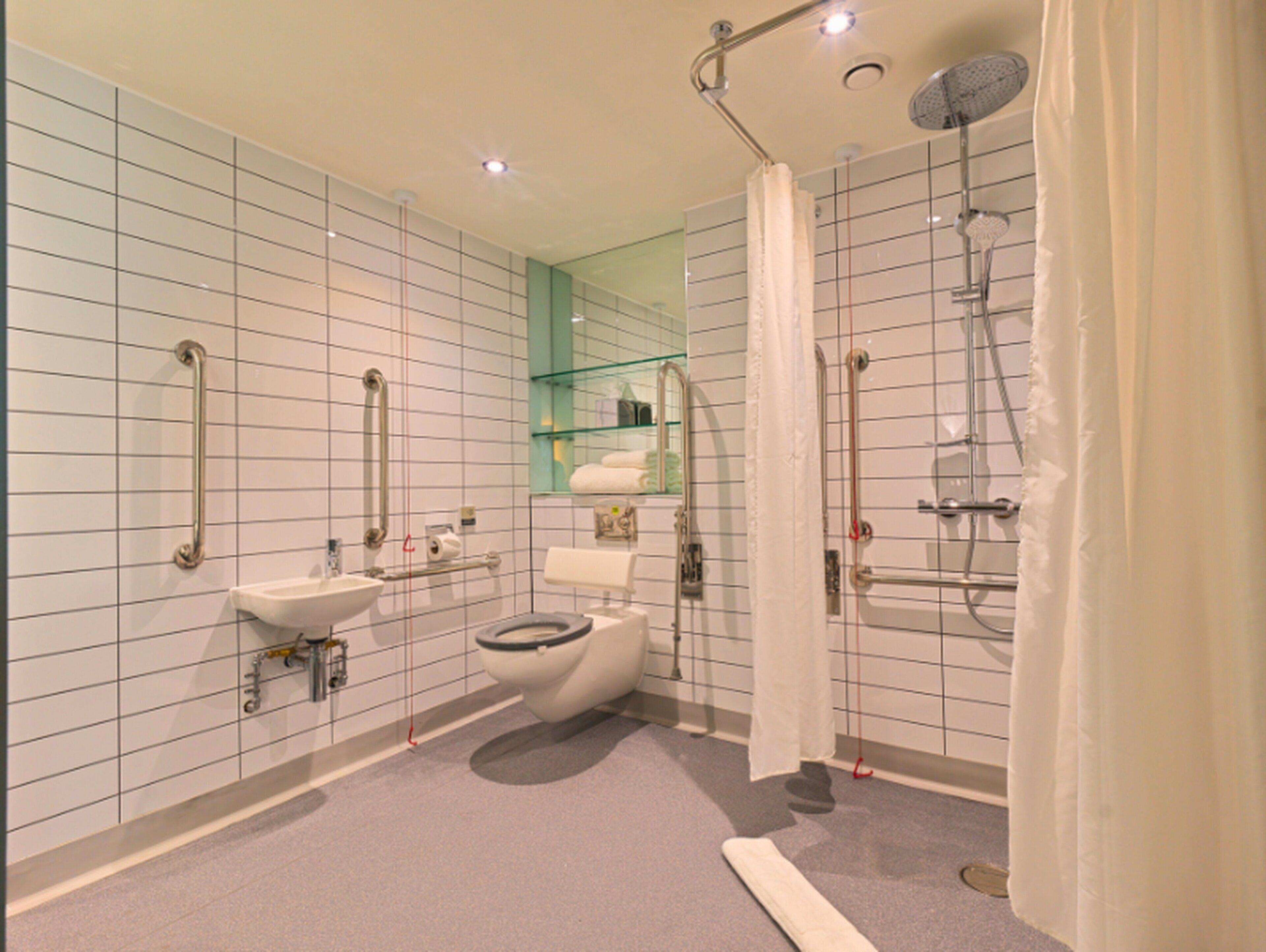 Photo - B&B HOTEL Warrington